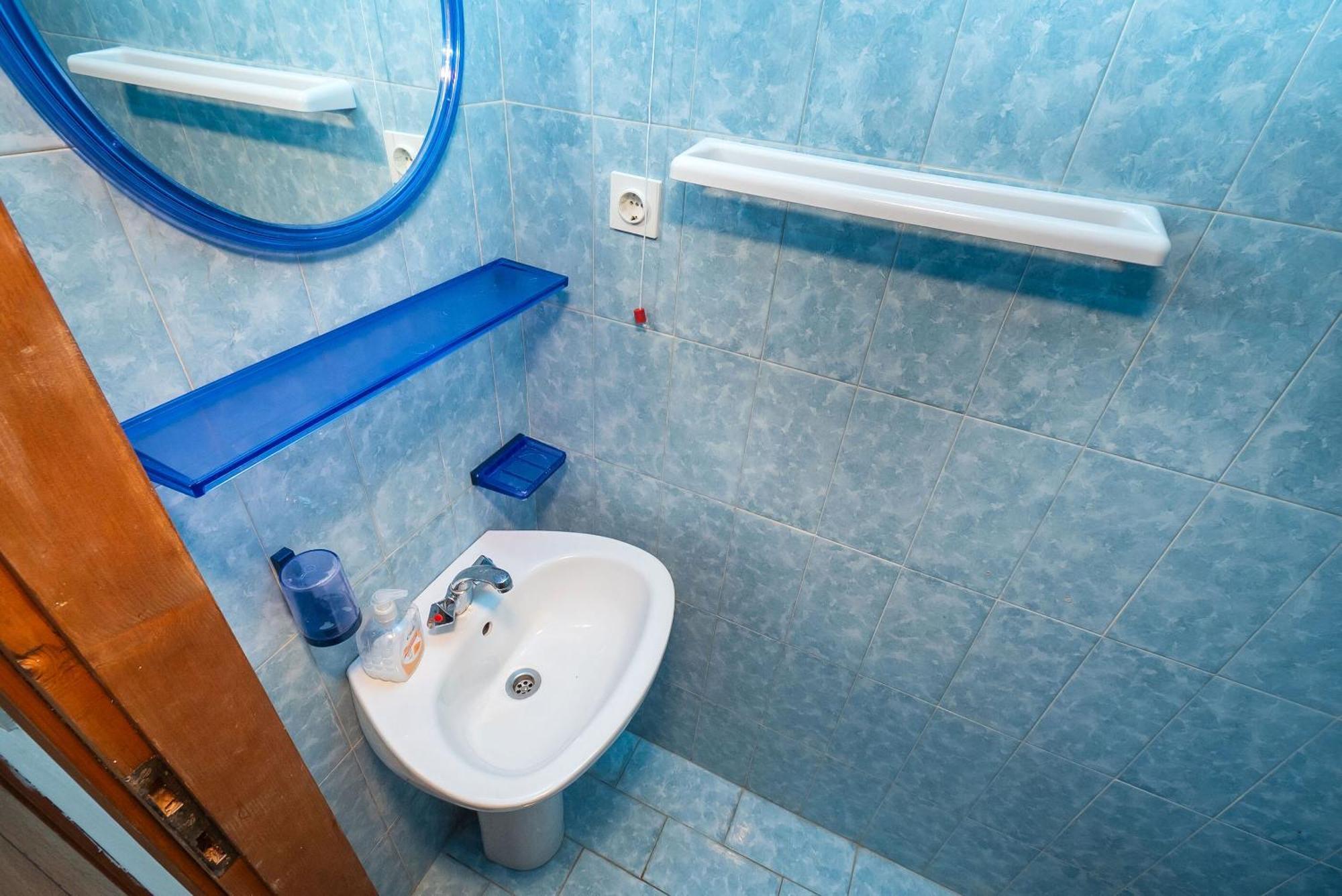 Apartment Ljuba Примоштен Екстер'єр фото